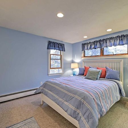Nautical Bourne Apartment - 2 Mi To Monument Beach 외부 사진