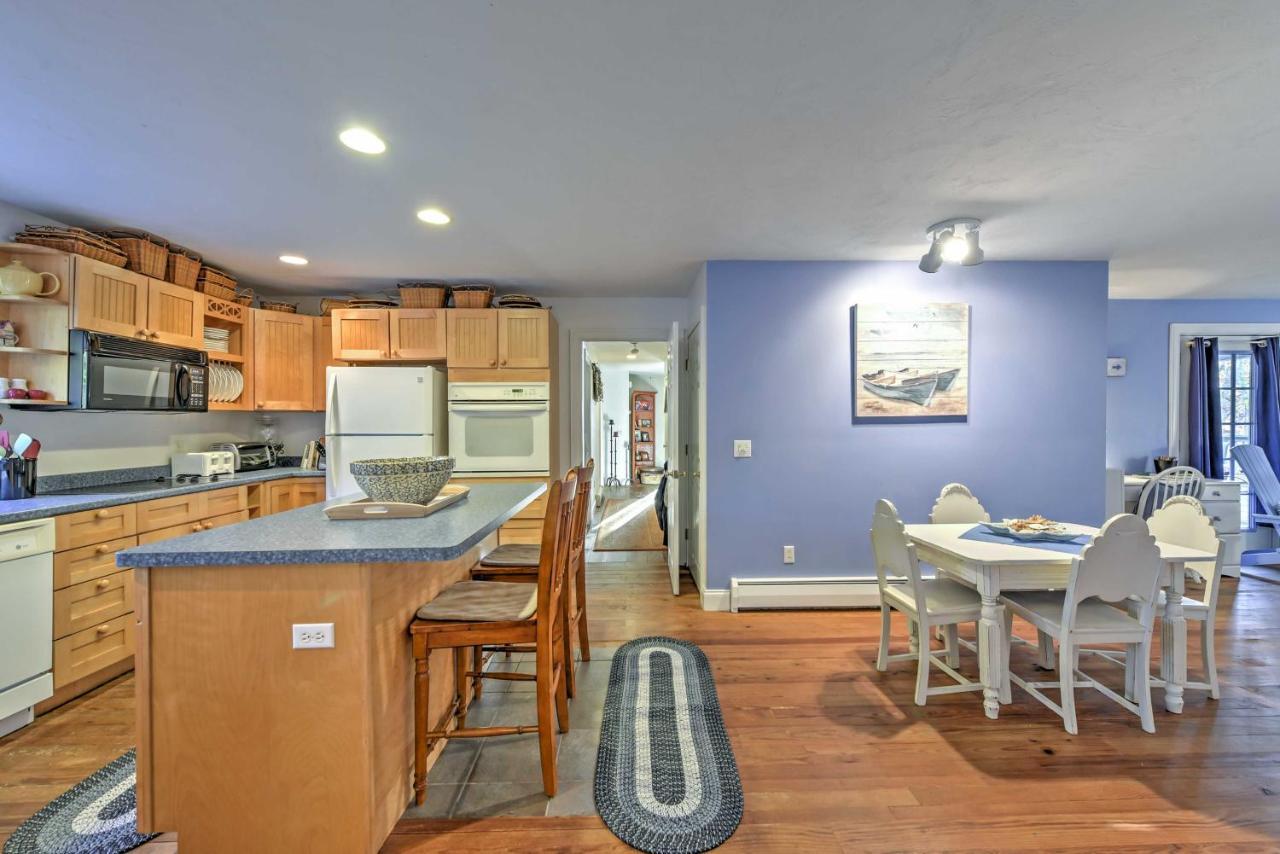 Nautical Bourne Apartment - 2 Mi To Monument Beach 외부 사진