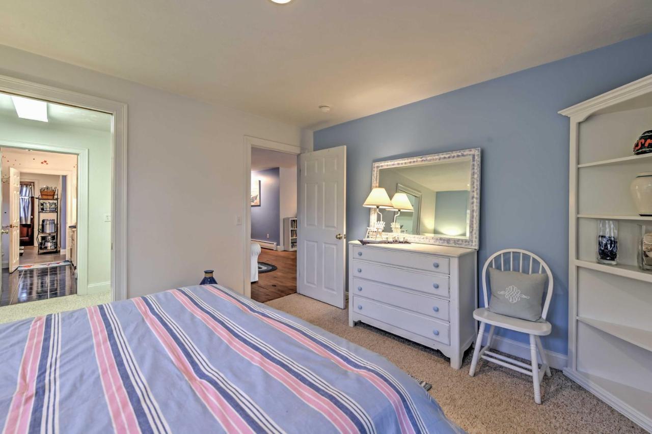 Nautical Bourne Apartment - 2 Mi To Monument Beach 외부 사진